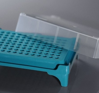 Statyw na probówki PCR 0,2ml 96-miejscowy, z polipropylenu, 1szt